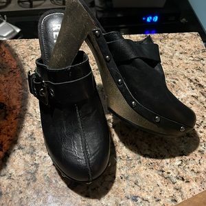 Leather upper heels